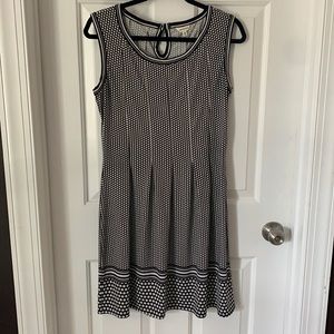 Max Studio Sleeveless Pleated Dress Size Large